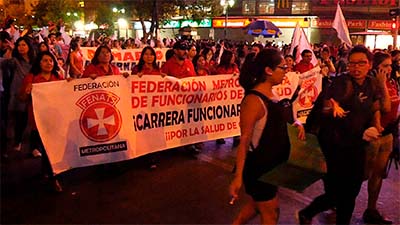 Manifestation des femmes à Santiago
