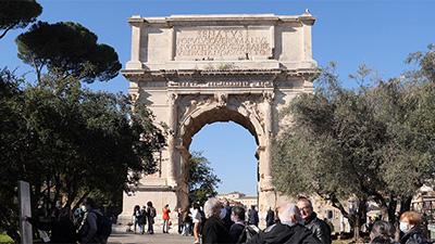 Forum : l'arc de Titus